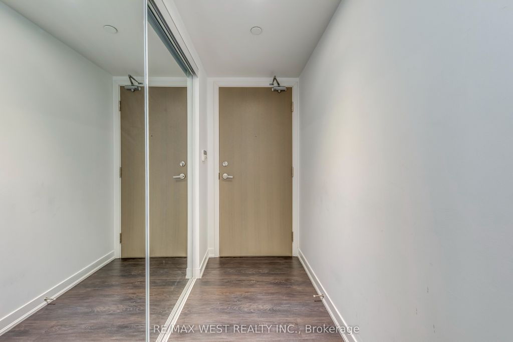 Photo of 100 Harbour Street #2004, Toronto, ON M5J 0B5 (MLS # C12500622)