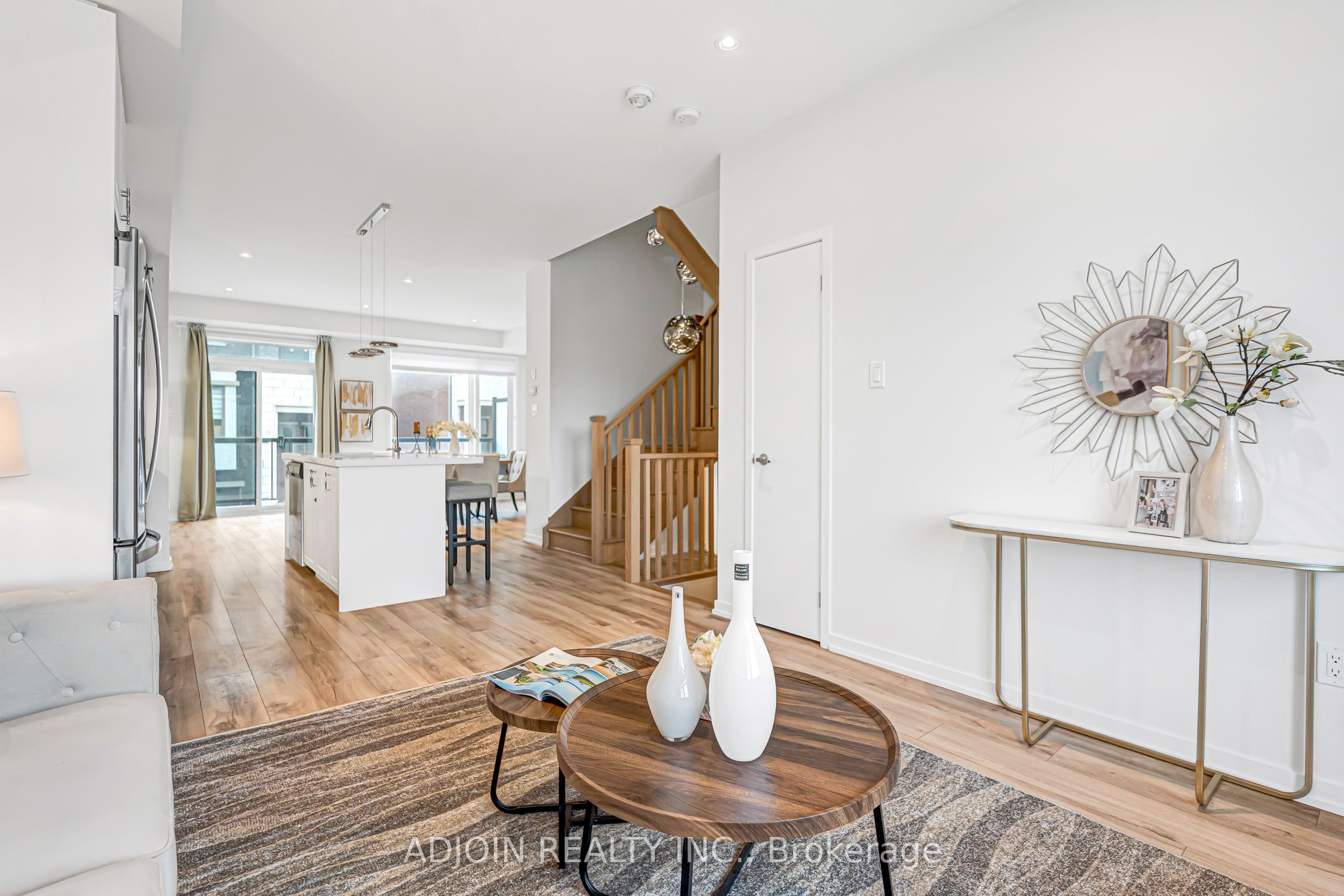 525 Marc Santi Boulevard