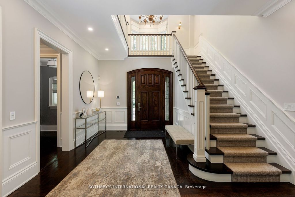 Photo of 67 Kingsway Crescent, Toronto, ON M8X 2R5 (MLS # W12390855)
