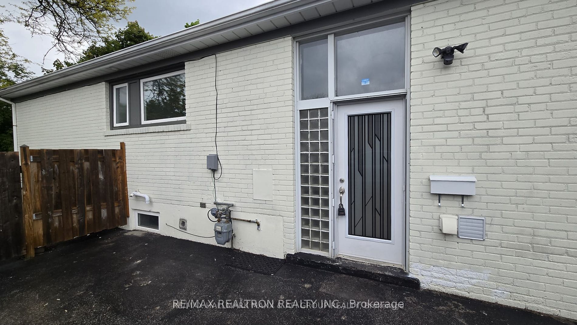 319 Taylor Mills Drive N