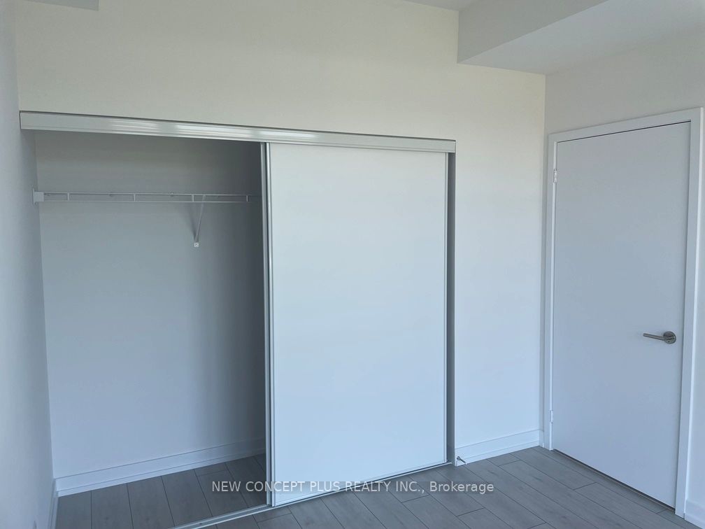 500 Dupont Street 411