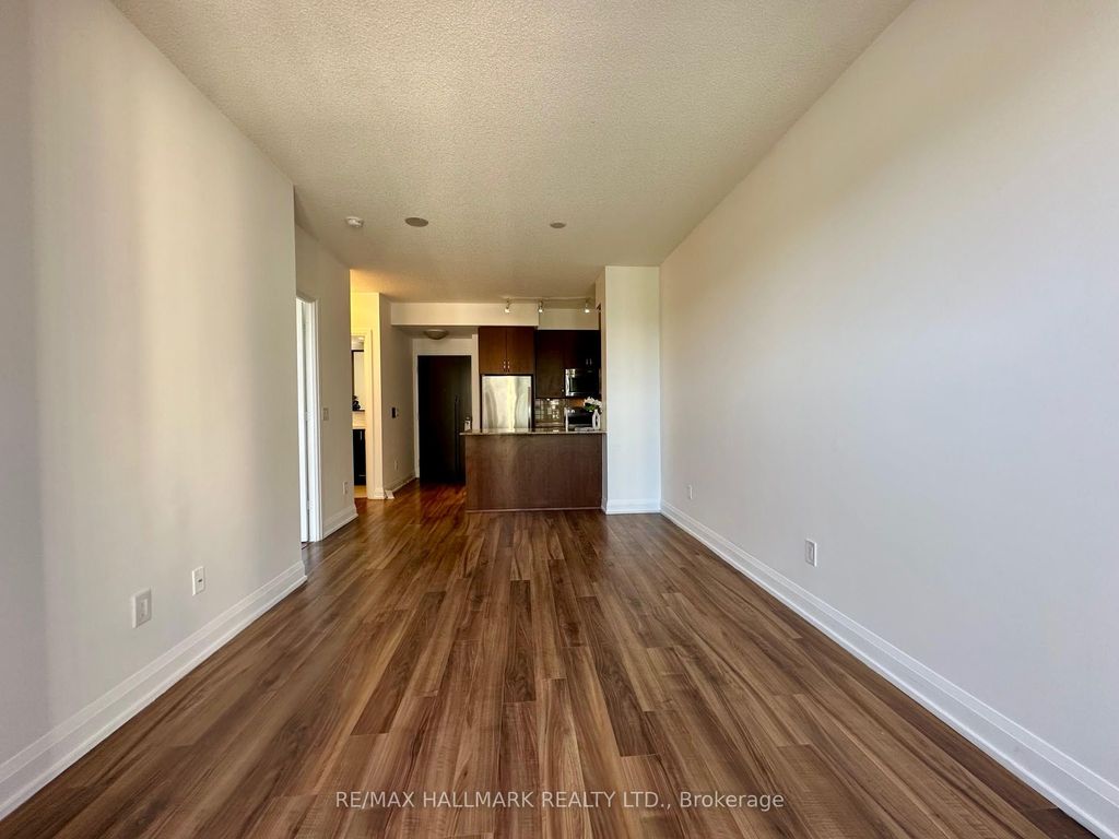 Photo of 18 Graydon Hall Drive #1008, Toronto, ON M3A 0A4 (MLS # C12438225)