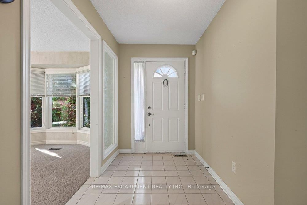 141 Welland Vale Road 29