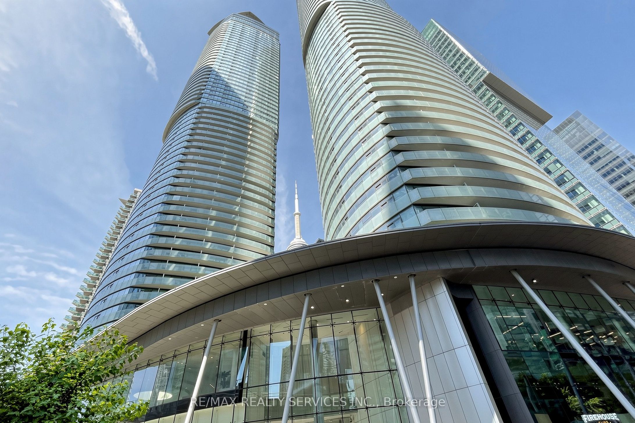 12 York Street 407