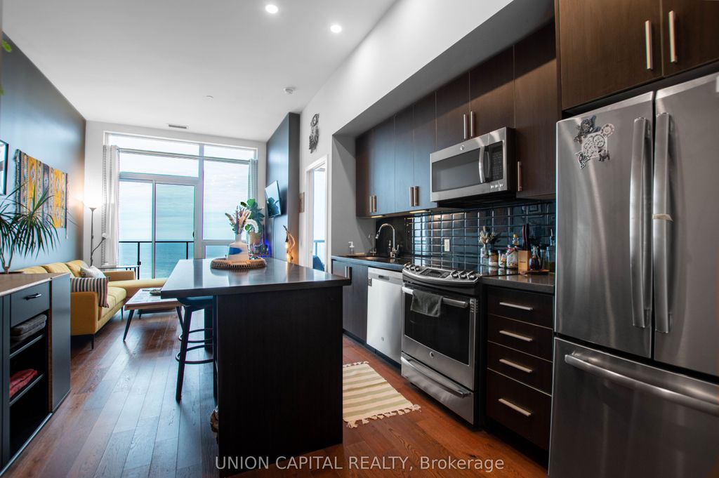 Photo of 2212 Lake Shore Boulevard W #PH02, Toronto, ON M8V 0C2 (MLS # W13135138)