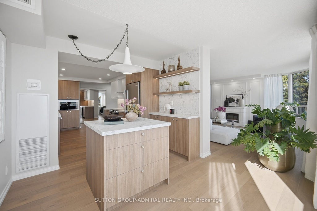 Photo of 1 Aberfoyle Crescent #411, Toronto, ON M8X 2X8 (MLS # W13835656)