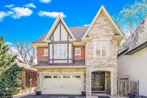 3 Westrose Avenue Toronto ON M8X 1Z9
