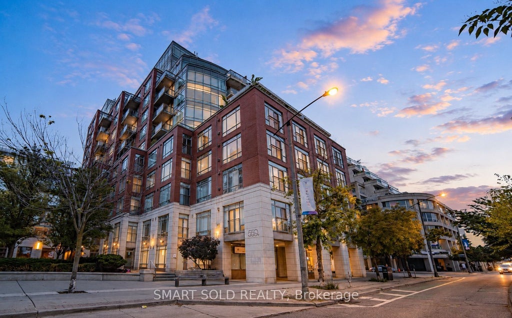 Photo of 500 Queens Quay W #Ph01E, Toronto, ON M5V 3K8 (MLS # C13615386)