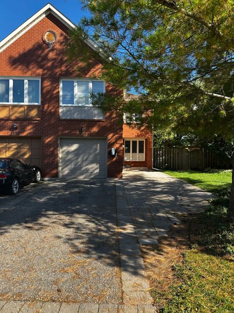 1151 Lindsay Drive Oakville ON L6M 3B7