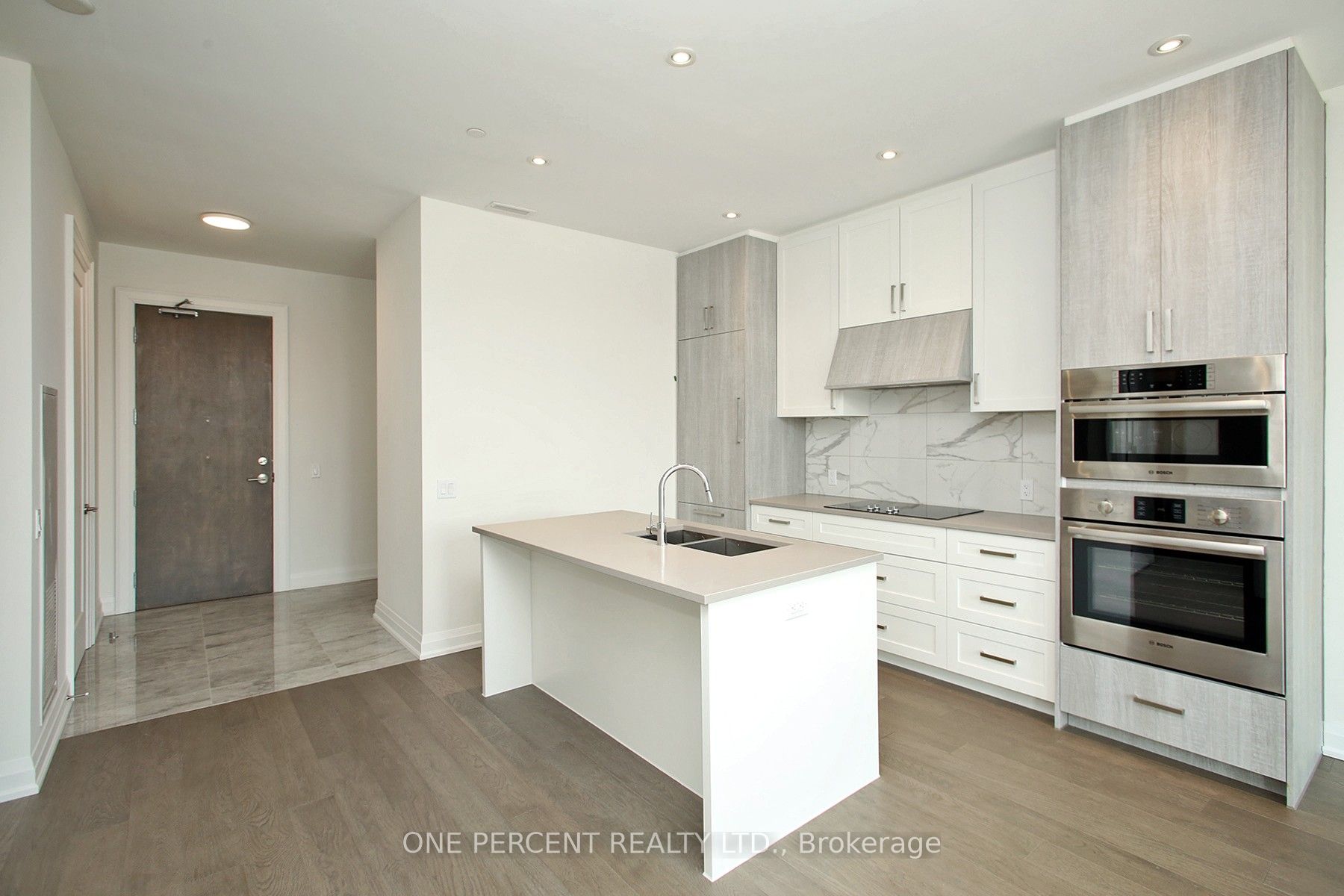 42 Mill Street 204
