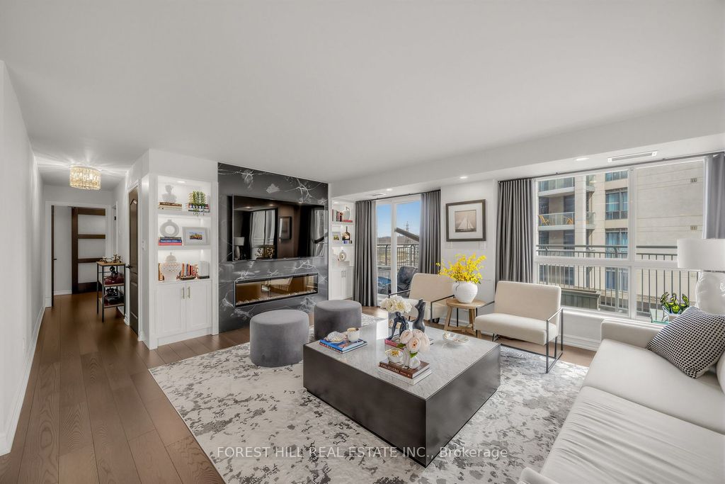 Photo of 2111 Lake Shore Boulevard W #802, Toronto, ON M8V 4B2 (MLS # W13032220)