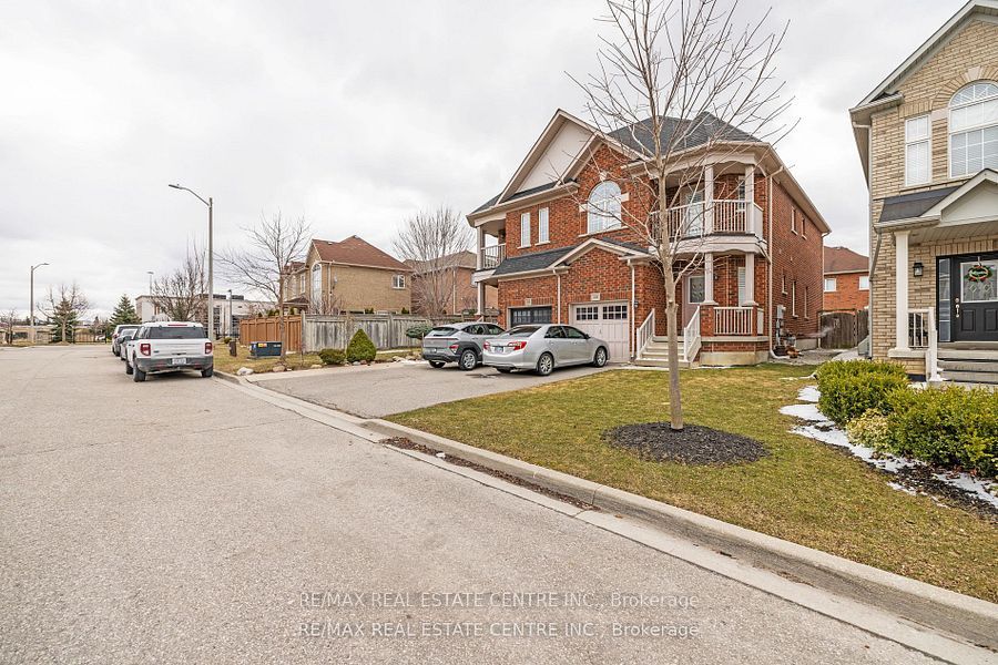 108 Ozner Crescent