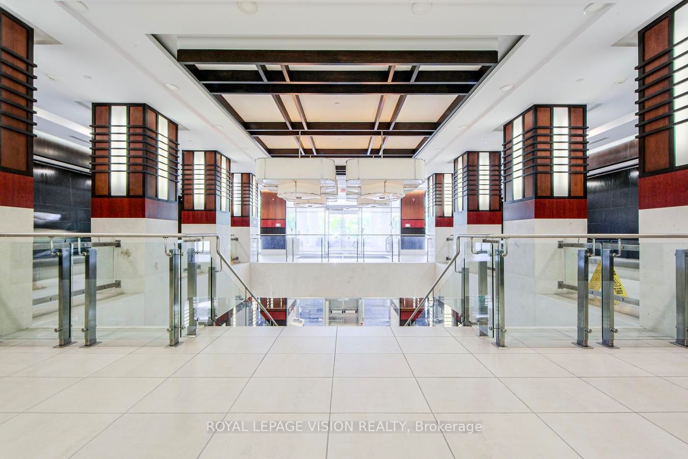 23 Cox Boulevard 583