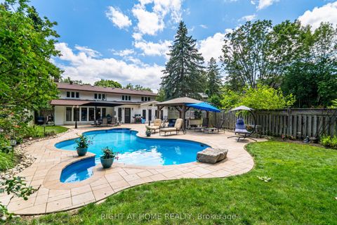 1117 Springhill Drive Mississauga ON L5H 1N2
