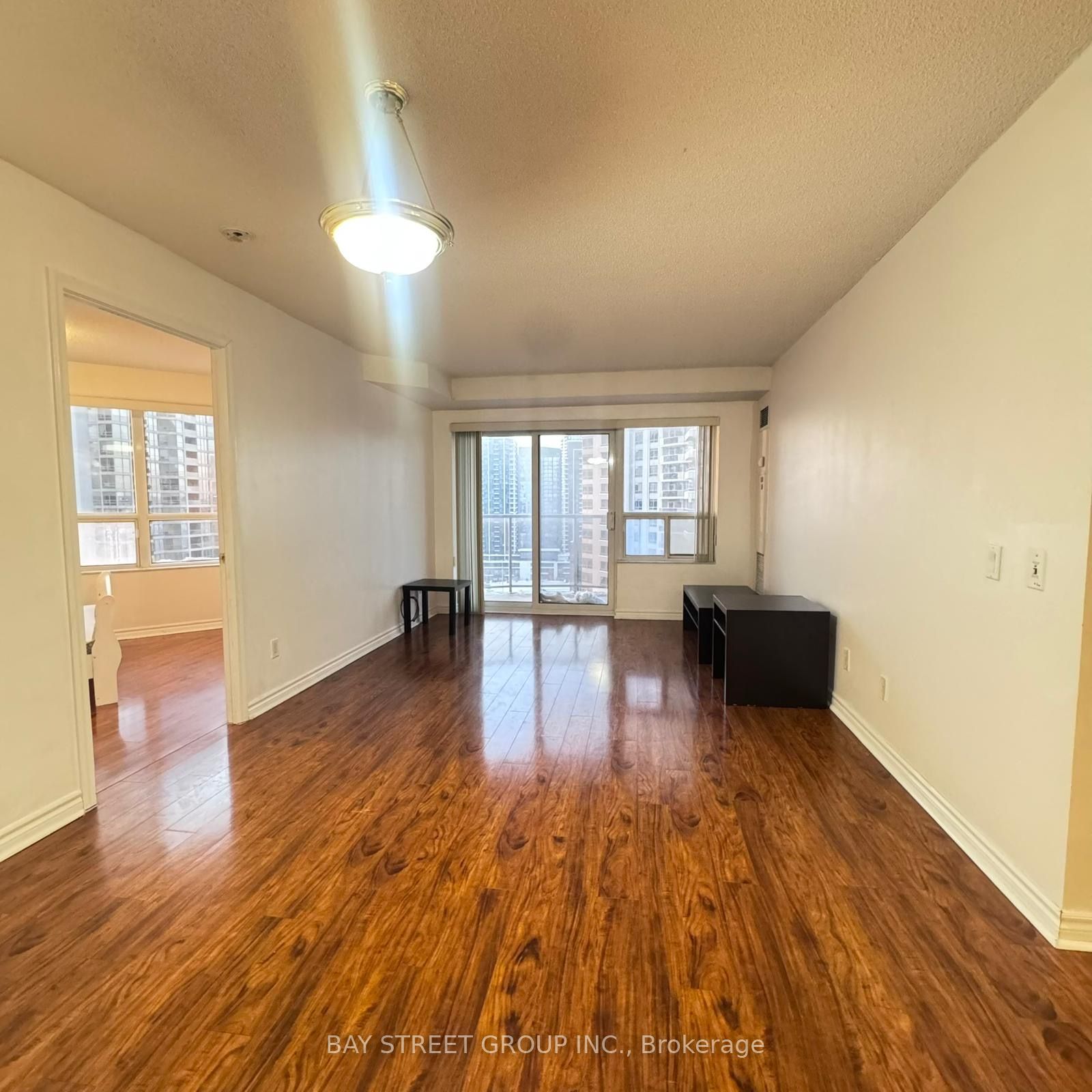 25 Kingsbridge Garden Circle 2021