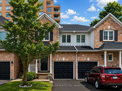 51 Northern Heights Drive 2B Richmond Hill ON L4B 4C9