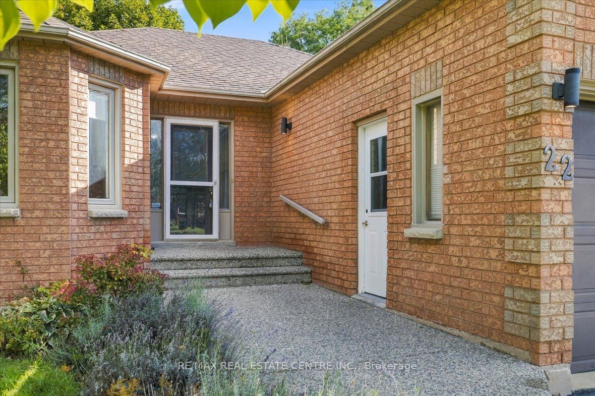22 Birchway Place