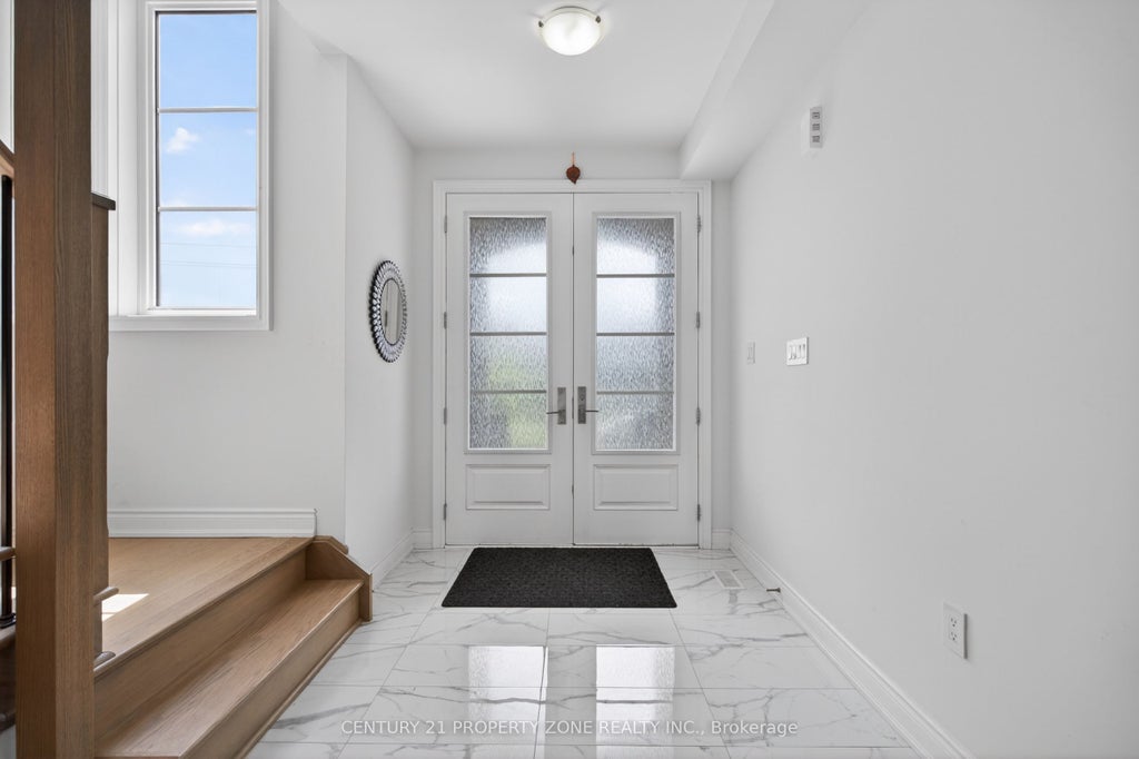 Photo of 105 Walker Road W, Caledon, ON L7C 4M9 (MLS # W13885846)