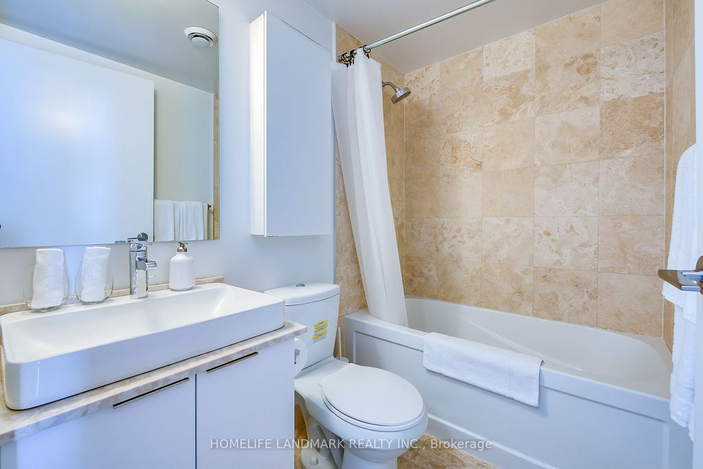 Photo of 14 York Street #1807, Toronto, ON M5J 0A6 (MLS # C12692056)