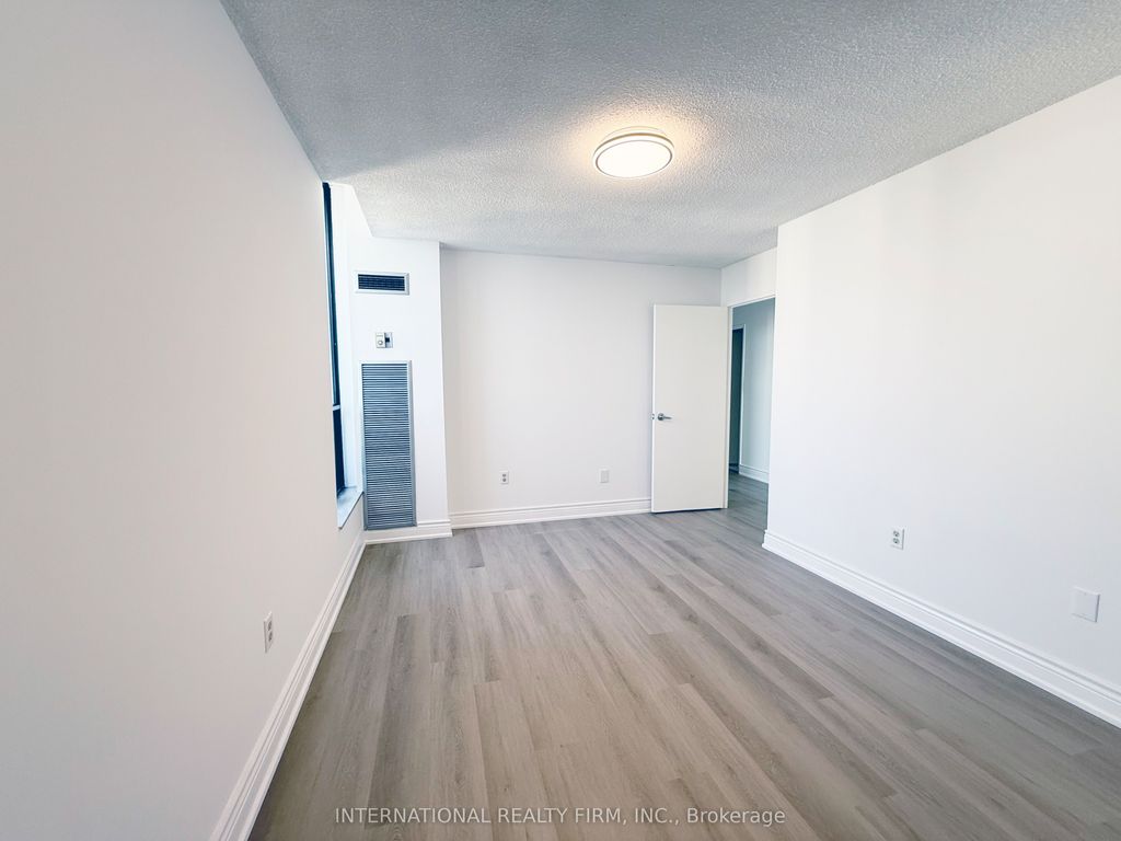 Photo of 75 Graydon Hall Drive #PH03, Toronto, ON M3A 3M5 (MLS # C12526300)