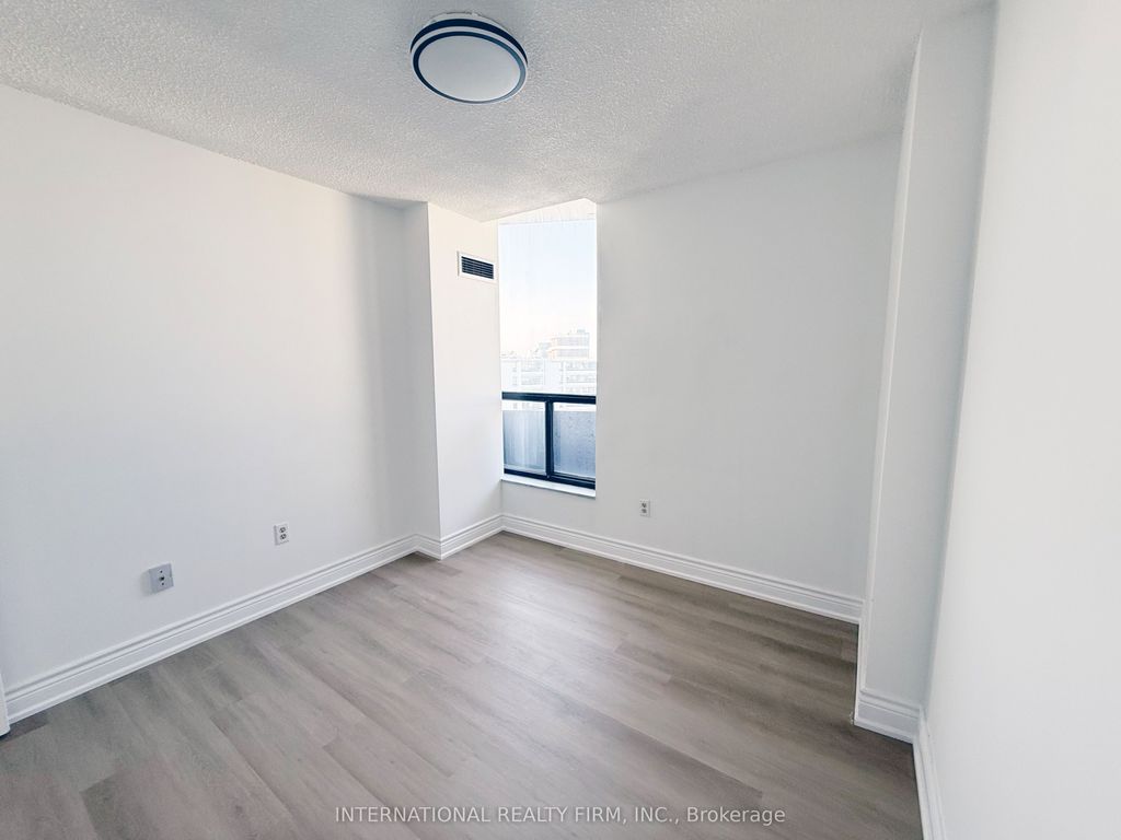 Photo of 75 Graydon Hall Drive #PH03, Toronto, ON M3A 3M5 (MLS # C12526300)