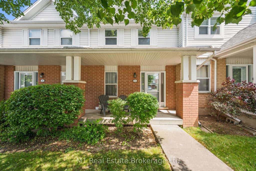 Photo of 426 Grange Road #55, Guelph, ON N1E 7E4 (MLS # X13535590)