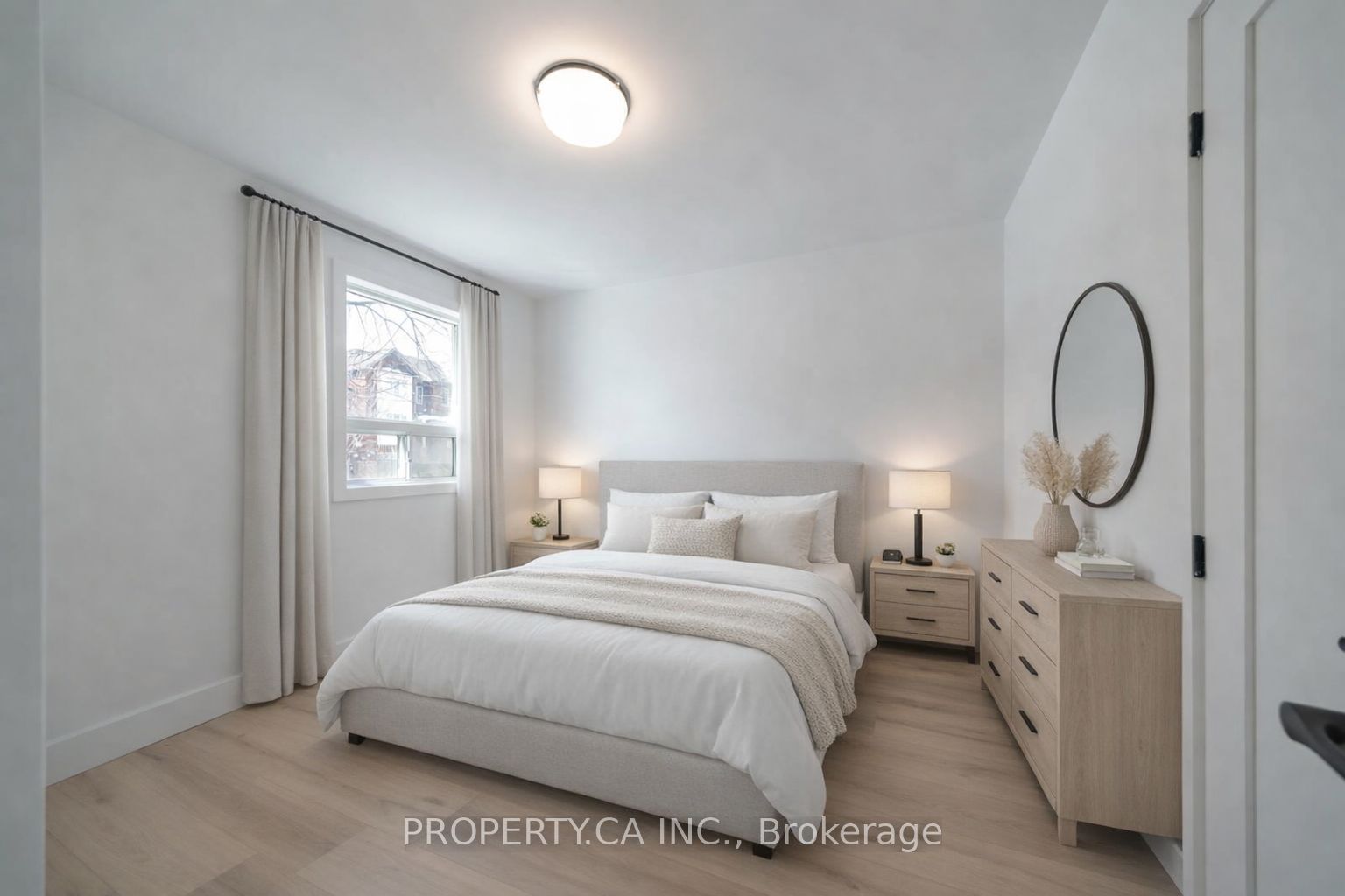 46 McMurchy Avenue N