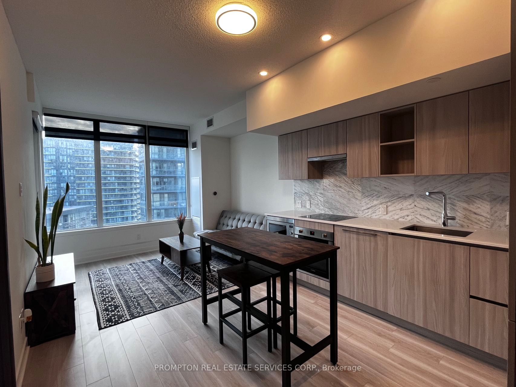 19 Bathurst Street 2115