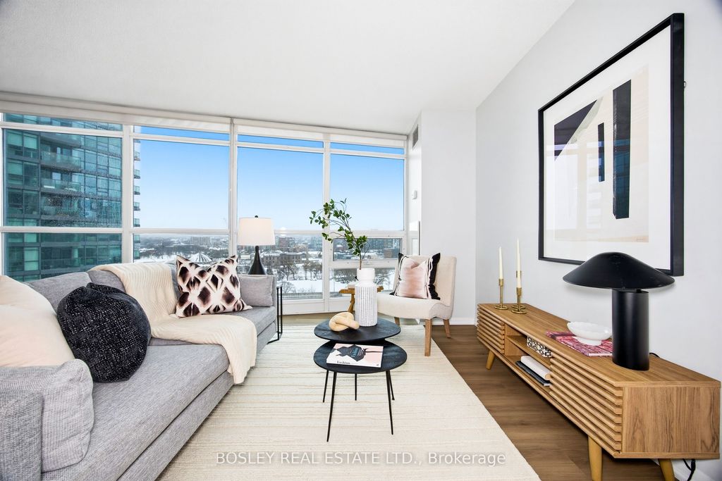 Photo of 219 Fort York Boulevard #1602, Toronto, ON M5V 1B1 (MLS # C12811880)