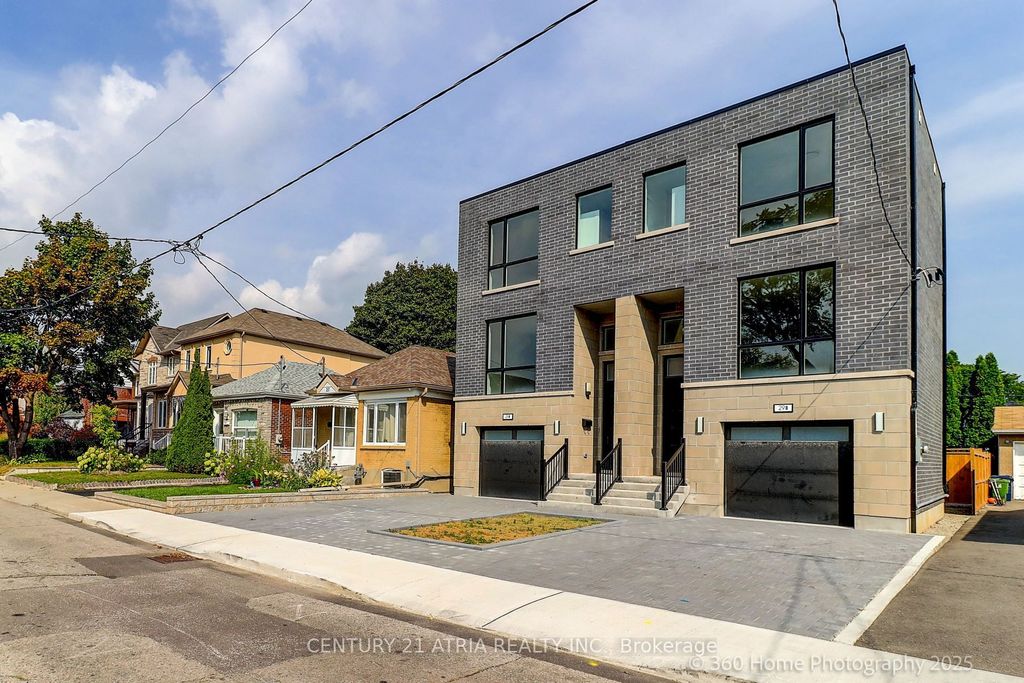 Photo of 29B Chryessa Avenue, Toronto, ON M6N 4T4 (MLS # W12431443)