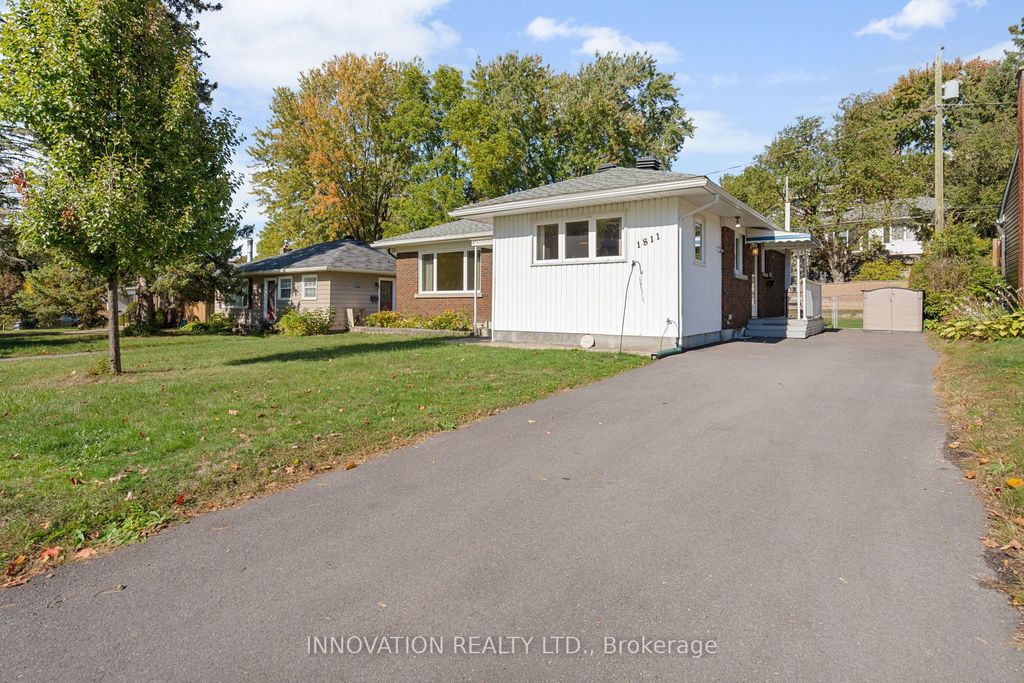 Photo of 1811 Hutton Avenue, Elmvale Acres and Area, ON K1G 1M1 (MLS # X12457984)