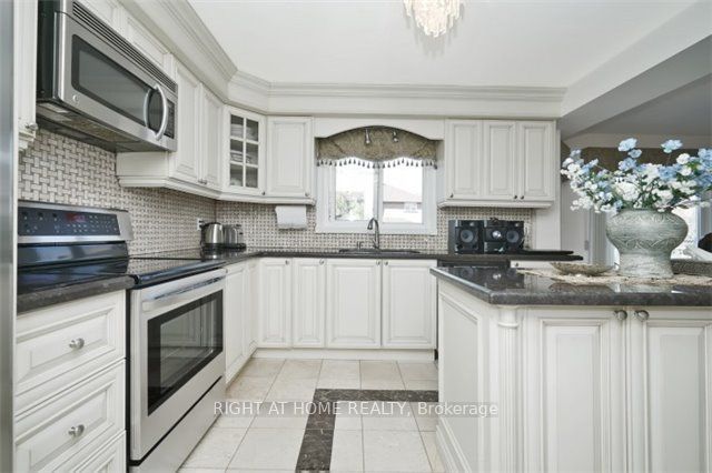 358 Valleymede Drive