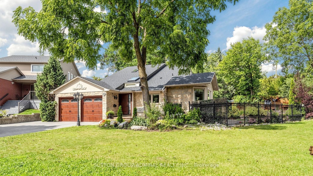 Photo of 12 Saunders Lane, Markham, ON L3T 5K4 (MLS # N13751362)