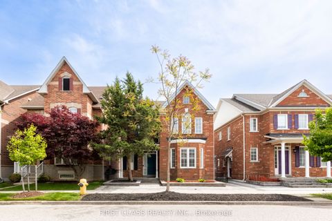 31 Donald Sim Avenue Markham ON L6B 1B6
