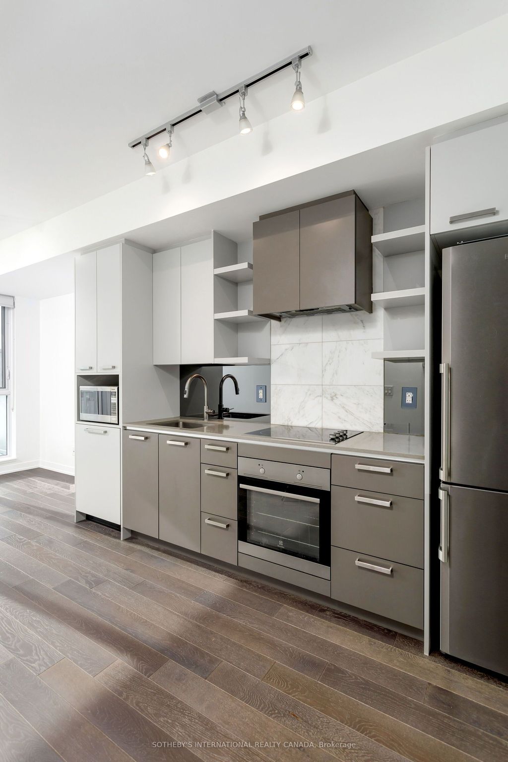 Photo of 1830 Bloor Street W #716, Toronto, ON M6P 0A2 (MLS # W13215420)