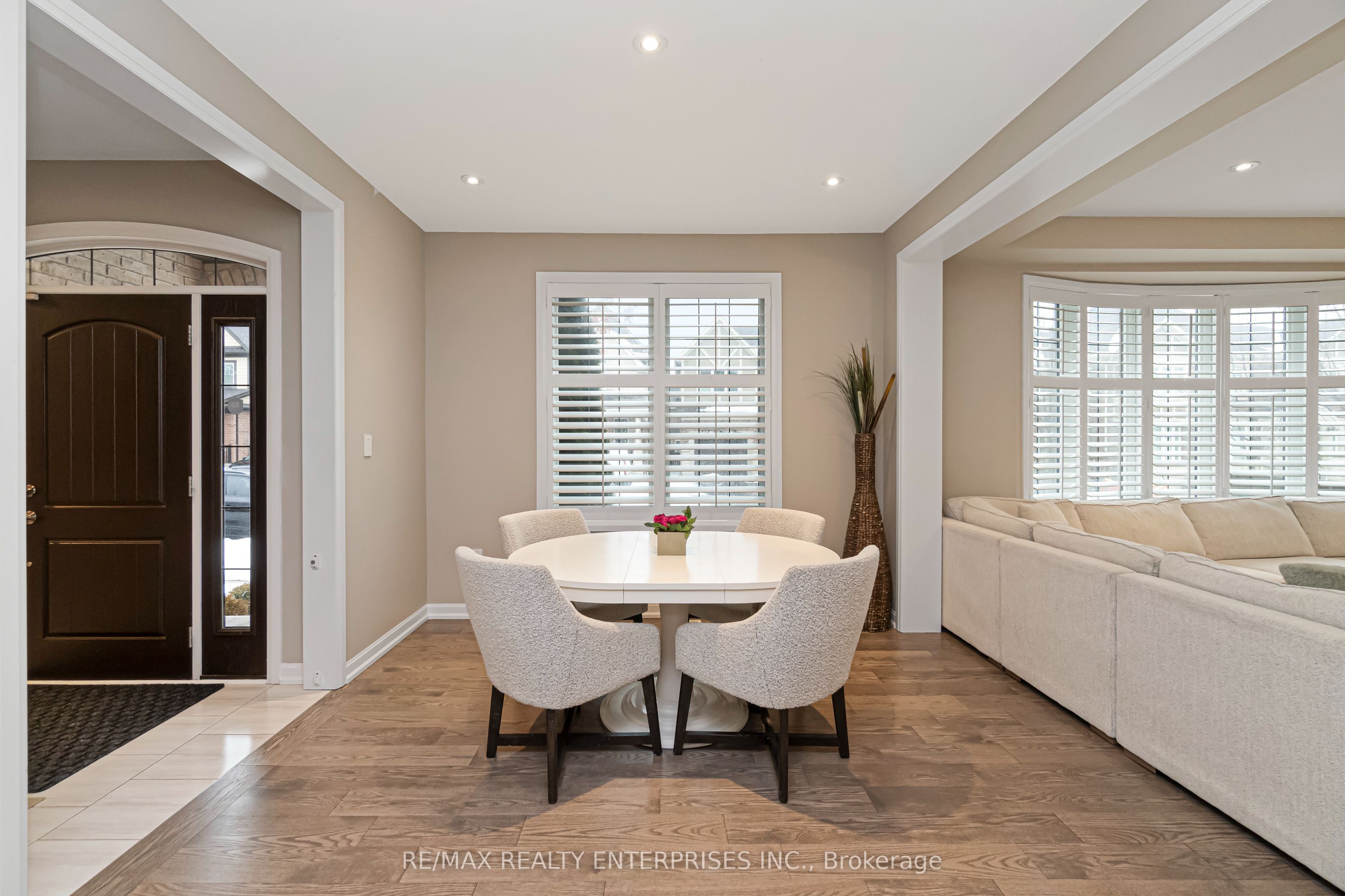 355 Wisteria Way