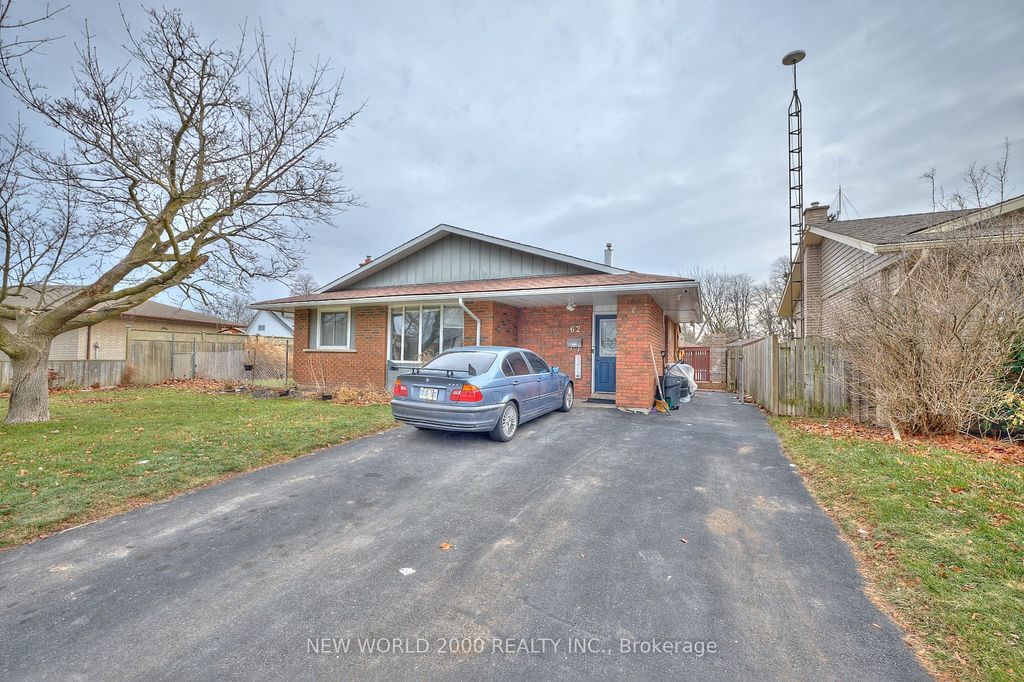 Photo of 62 CHAMPLAIN Avenue, Welland, ON L3C 2L7 (MLS # X12705798)