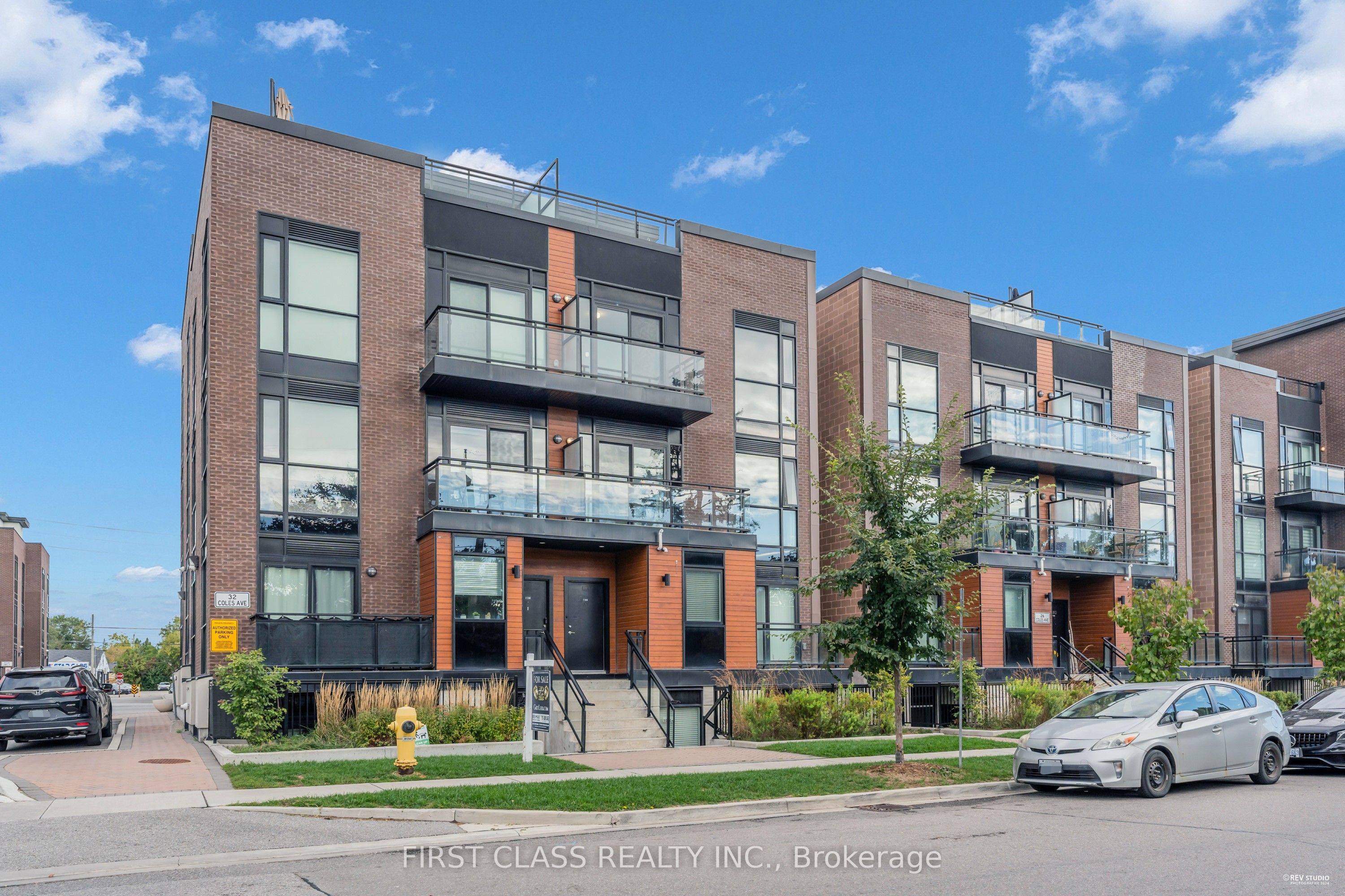 32 Coles Avenue F1003