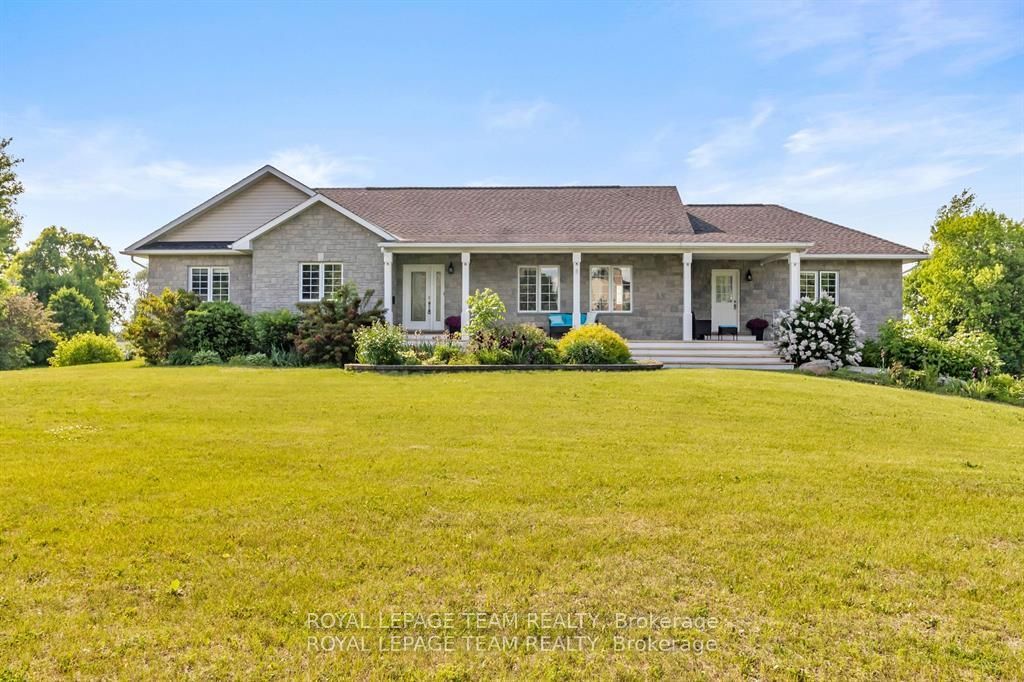 Photo of 5705 Lombardy Drive, Greely - Metcalfe - Osgoode - Vernon and Area, ON K0A 2W0 (MLS # X12450608)