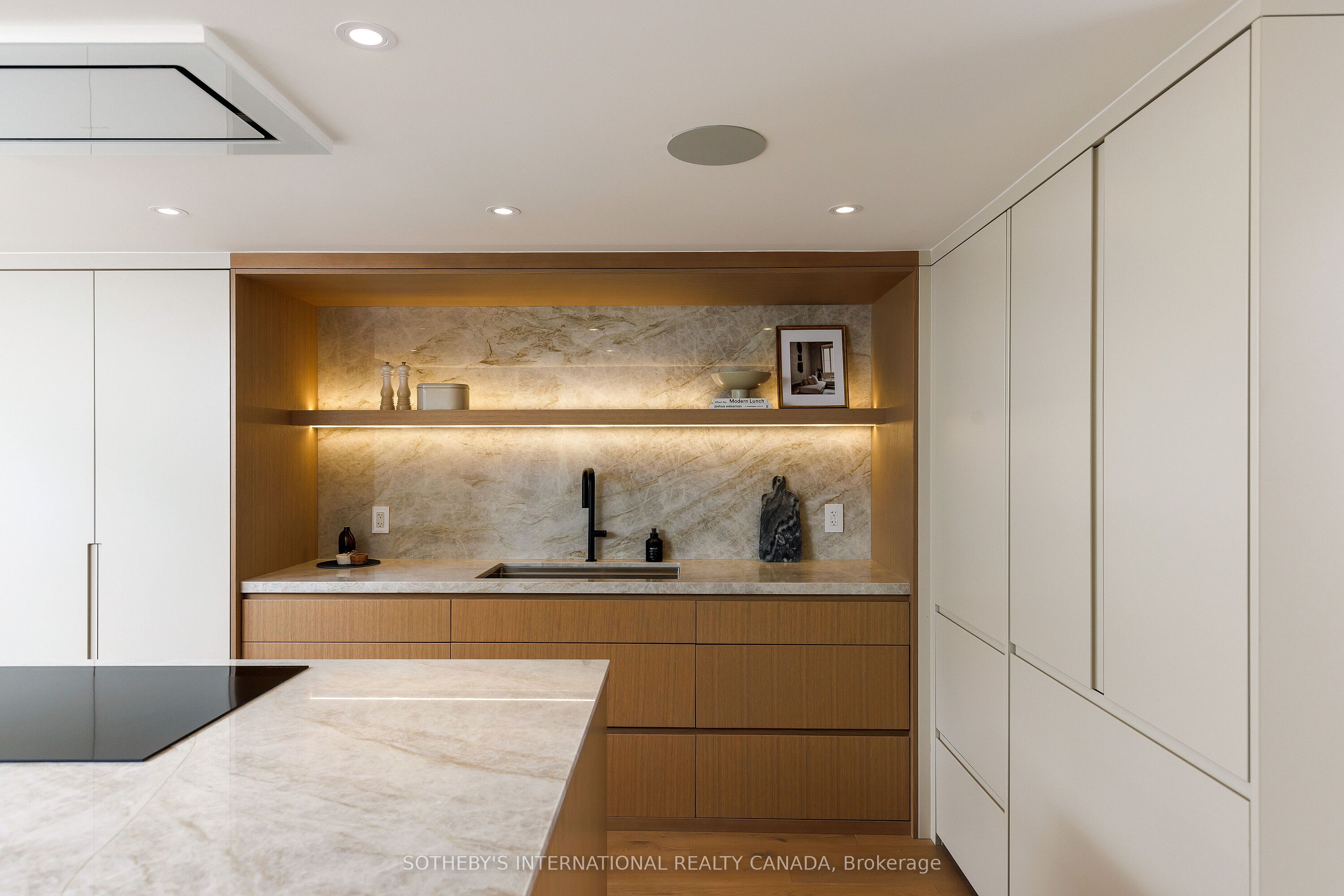 1100 Lansdowne Avenue 339