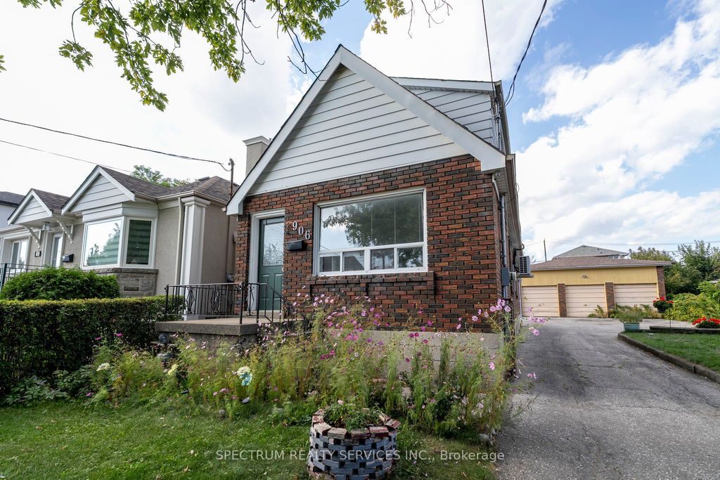 Photo of 906 Glencairn Avenue, Toronto, ON M6B 2A7 (MLS # W12405046)