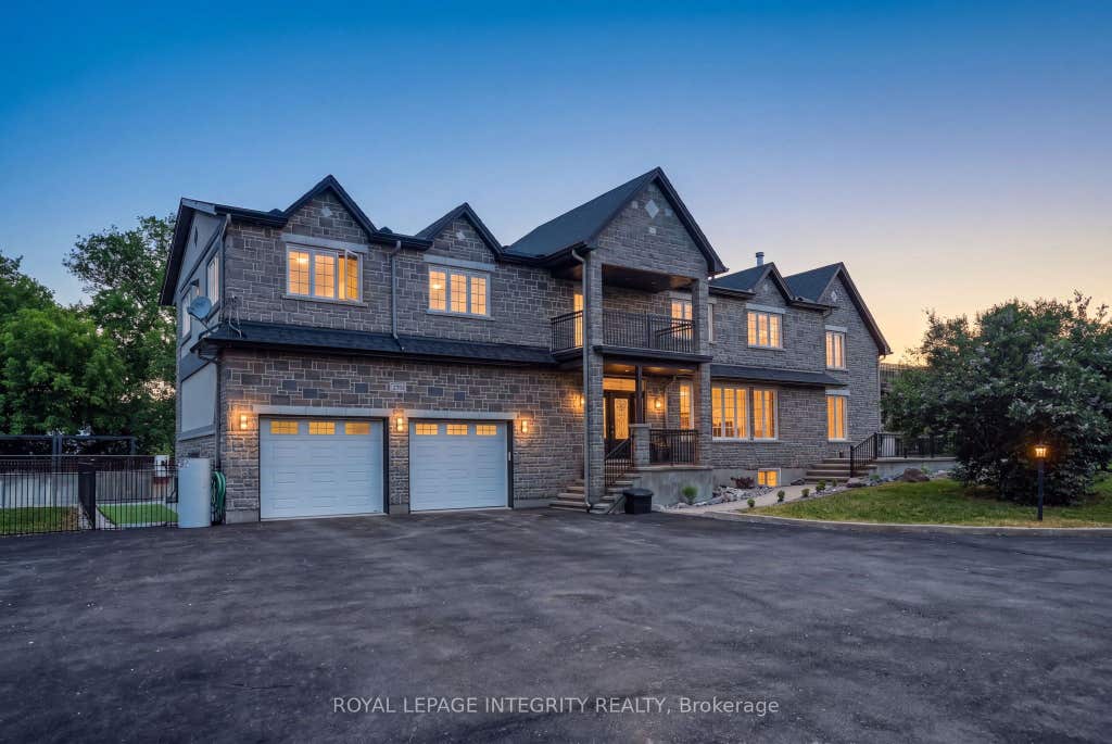 Photo of 2754 Eagleson Road, Stittsville - Munster - Richmond, ON K2S 1B8 (MLS # X13428786)