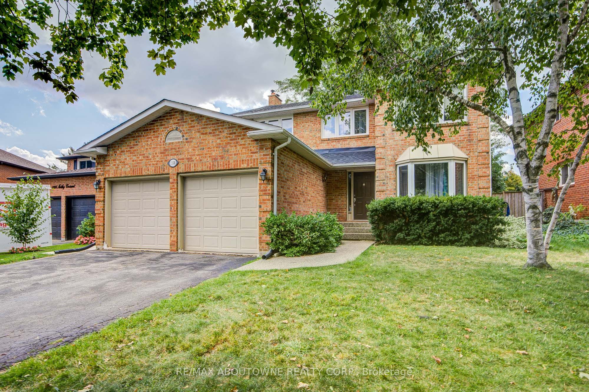 1108 Notley Crescent Lower