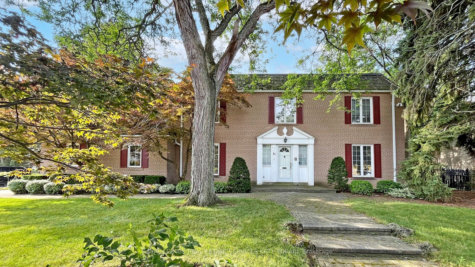 31 Saintfield Avenue