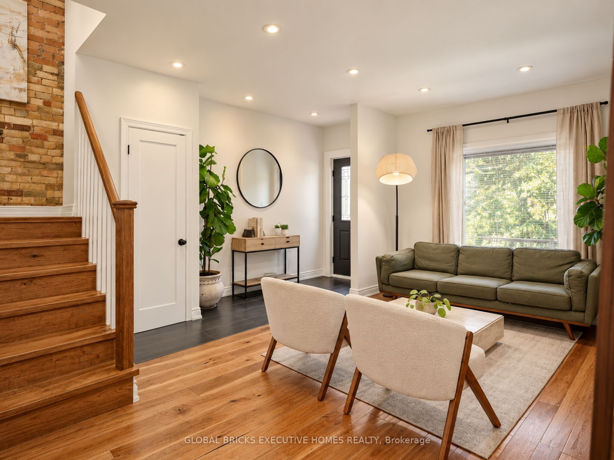 158 Fulton Avenue