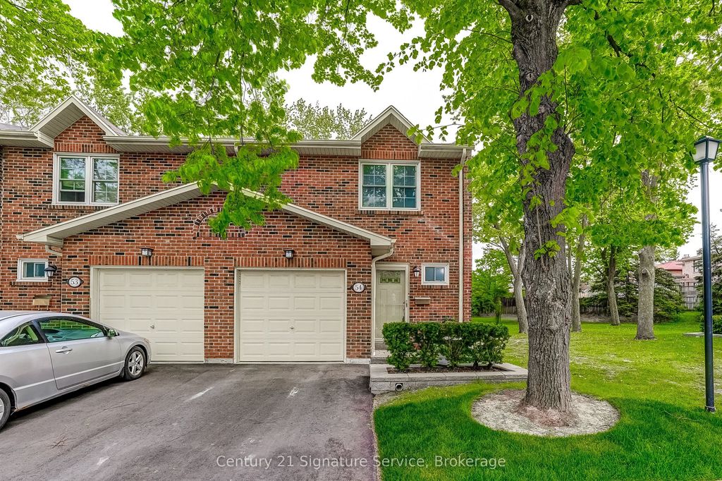 Photo of 1951 Rathburn Road E #54, Mississauga, ON L4W 2N9 (MLS # W13156808)