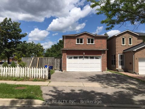 2 Laguna Crescent Markham ON L3S 3G5
