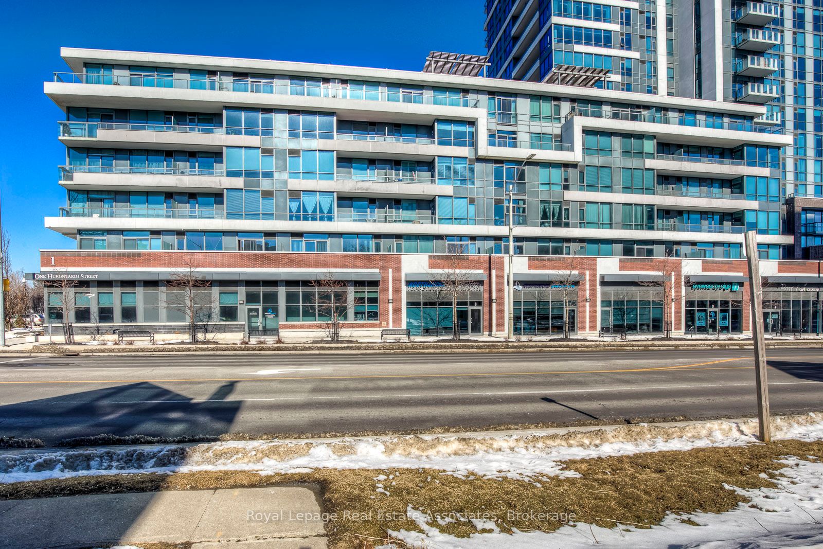 1 Hurontario Street 308