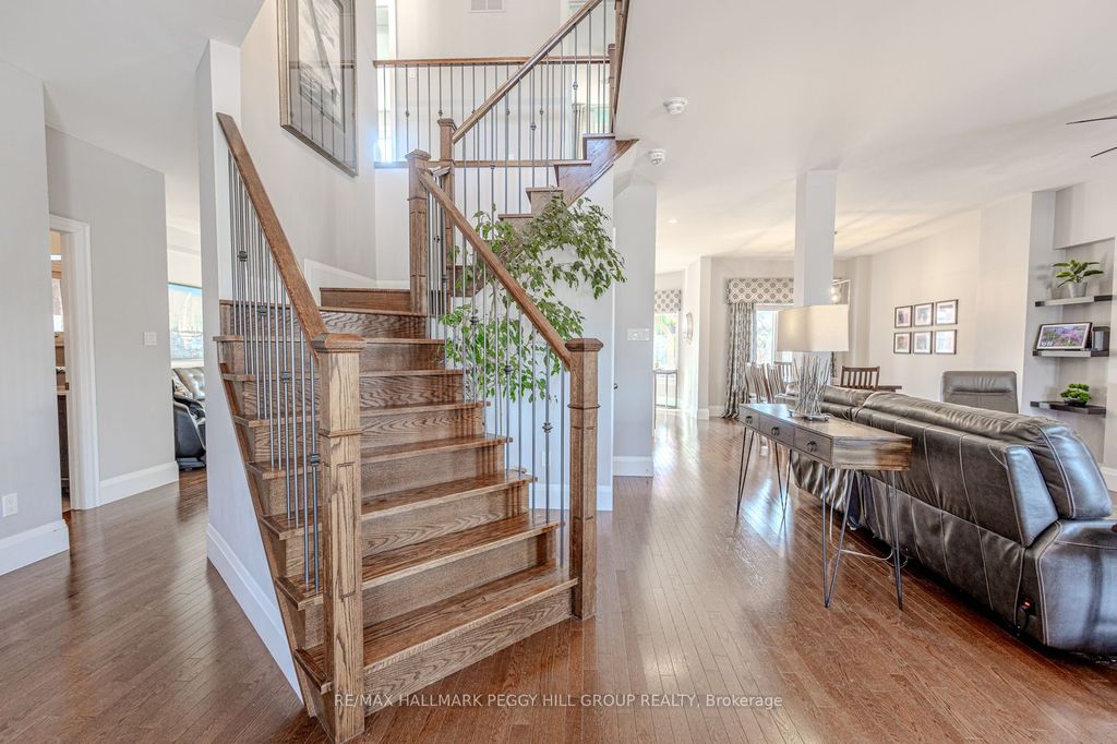Photo of 1940 Webster Boulevard, Innisfil, ON L9S 2A5 (MLS # N12871074)