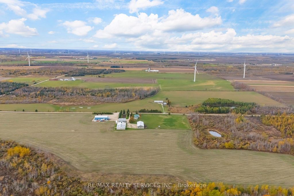 Photo of 764059 240 Side Road, Melancthon, ON L9V 2P4 (MLS # X12857778)